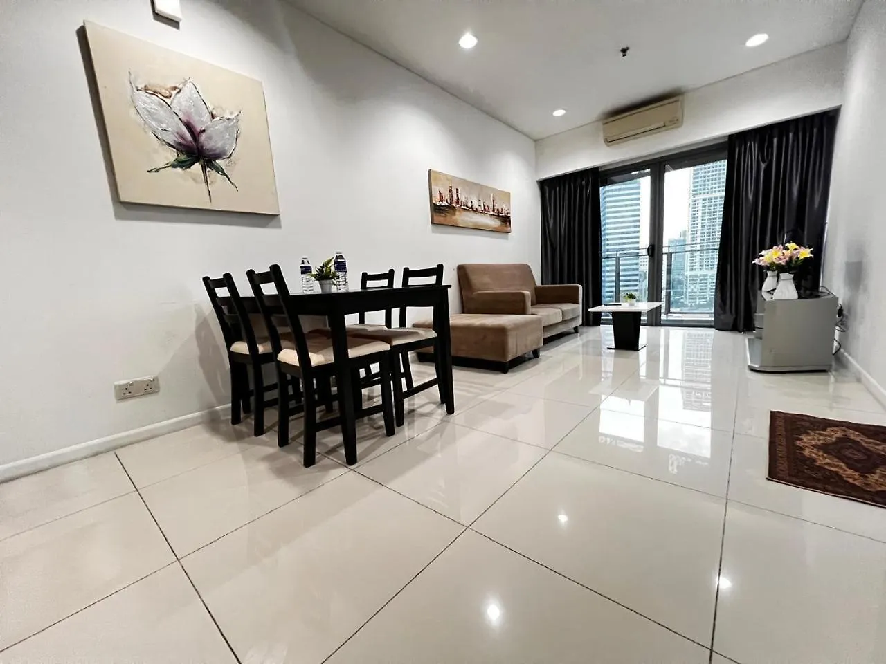 Mercu Summer Suites Nearby Klcc Kuala Lumpur Apartment